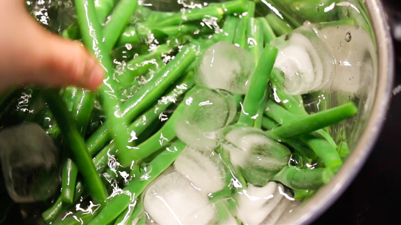 Chinese Garlic Green Beans - LookCatchu